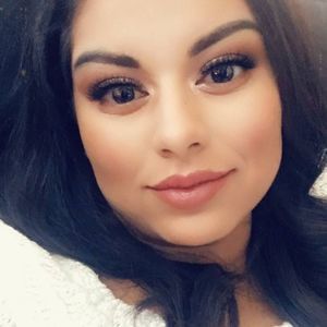 Meet your Posher, Lizbeth